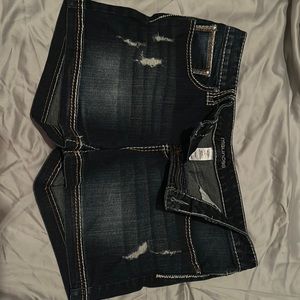 Maurice’s shorts 13/14